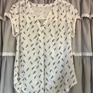 Fun 2 Fun (Stitch Fix) poly top